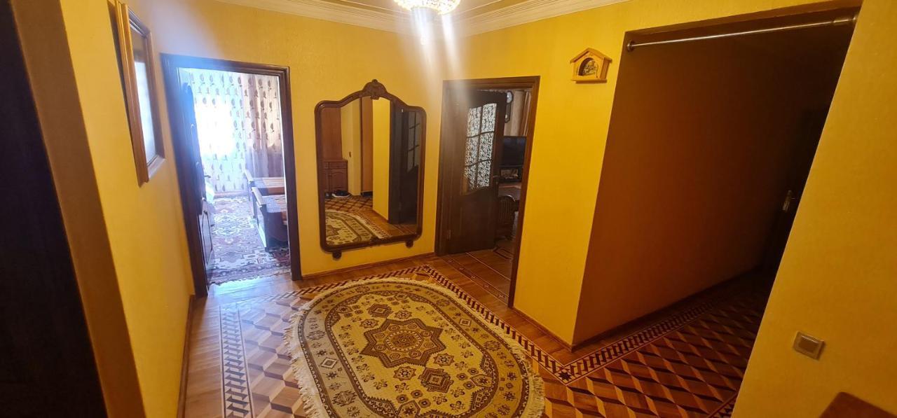 Gold Wall Apartment Μπακού Εξωτερικό φωτογραφία